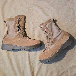 *SOLD*Belleville Tan Tactical Boots
